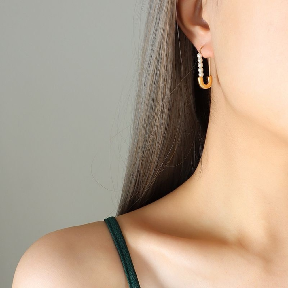 “Safety Pin” 18K Gold Plated Stainless Steel Earrings - Picture 4 of 5